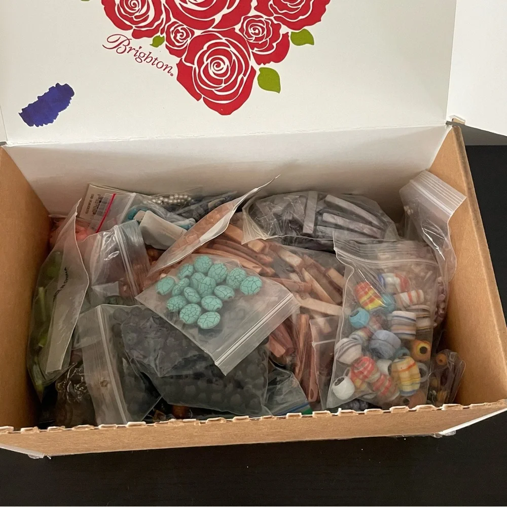N/A assorted beads